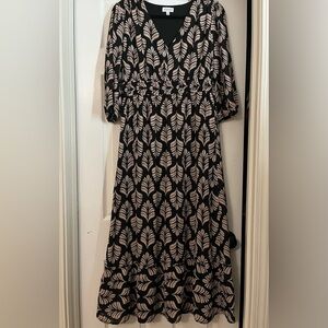 Black and Beige Leaf-Print Midi Dress - Women's